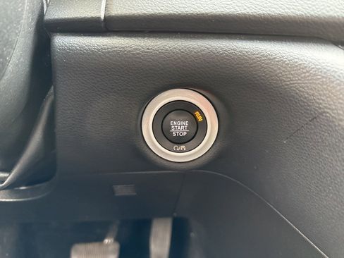 Used 2019 Chrysler Pacifica Touring Plus w/ S Appearance Package image 15