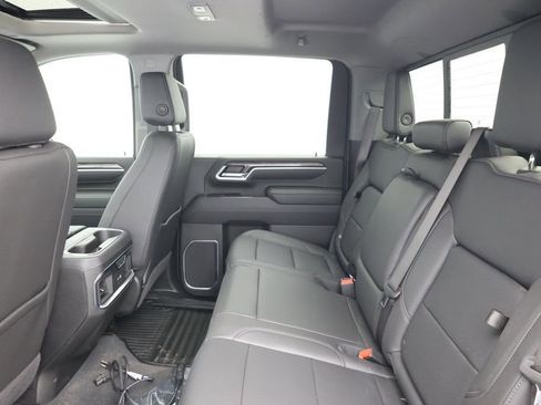 Used 2024 Chevrolet Silverado 3500 LTZ w/ LTZ Plus Package image 17