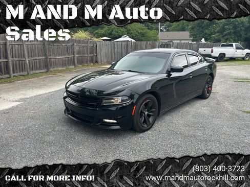 Used 2016 Dodge Charger SXT RWD image 1