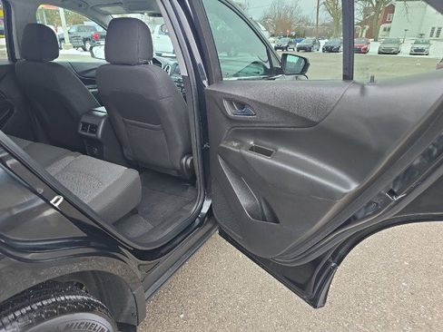 Used 2024 Chevrolet Equinox LT image 34