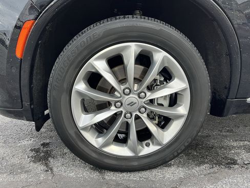 Used 2023 Dodge Durango Citadel image 12