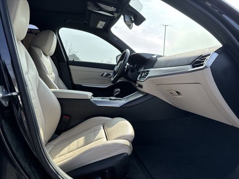 Used 2020 BMW M340i w/ Driving Assistance Package image 31