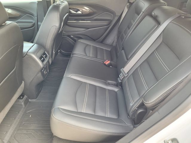 Used 2022 GMC Terrain Denali w/ Denali Premium Package AWD/4WD image 26