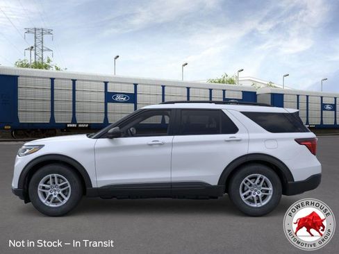 New 2026 Ford Explorer Active w/ Active Comfort Package image 4