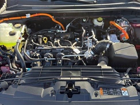 New 2026 Ford Escape Platinum w/ Premium Technology Package image 10