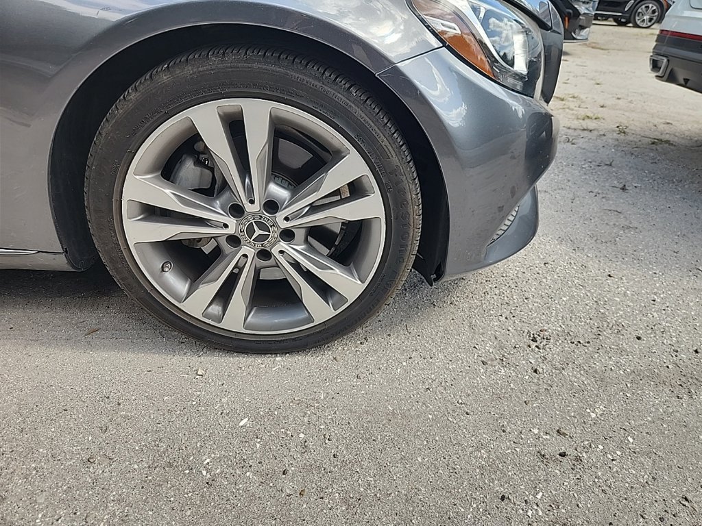 Used 2018 Mercedes-Benz C 300 Sedan image 7