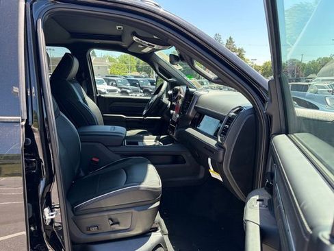 New 2026 RAM 3500 Limited AWD/4WD image 28