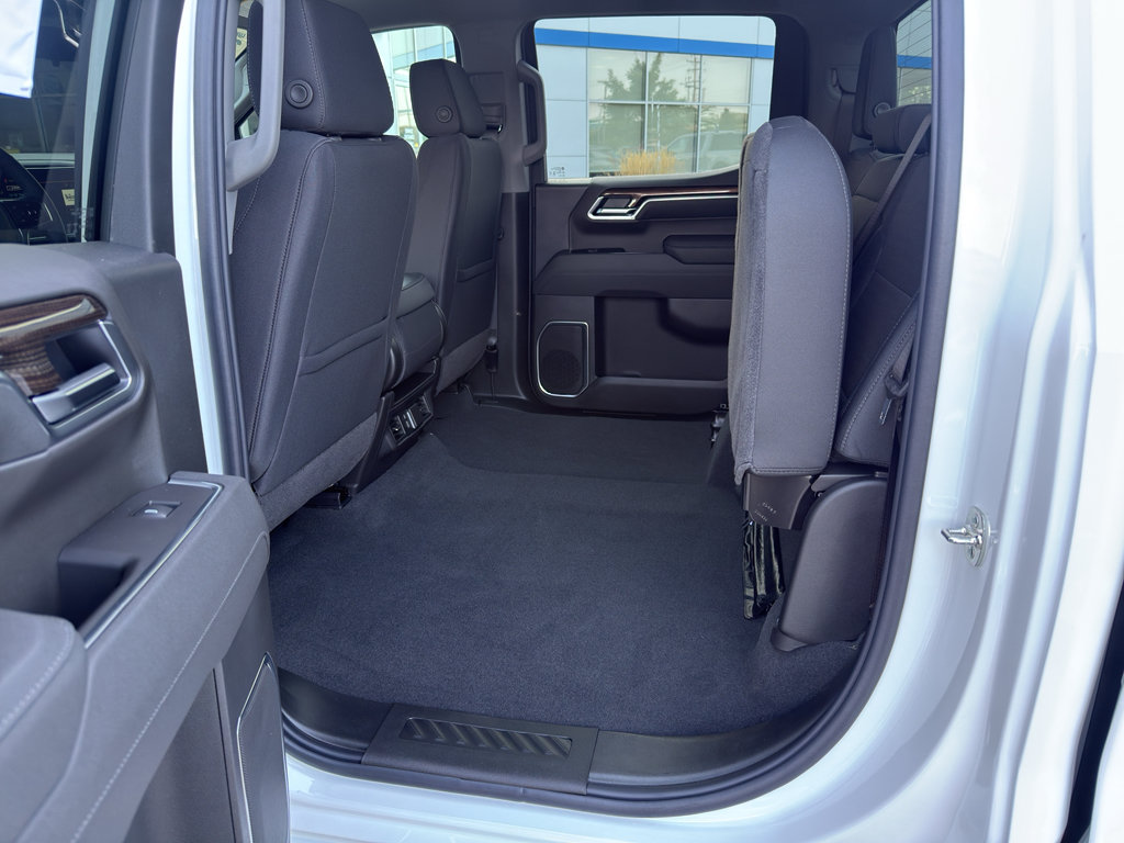 New 2026 Chevrolet Silverado 1500 RST w/ RST Select Package AWD/4WD image 39