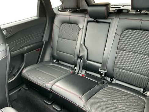 Certified 2024 Ford Escape ST-Line Select w/ Tech Pack #2 image 16