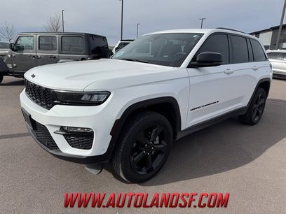 Used 2023 Jeep Grand Cherokee Limited w/ Luxury Tech Group II