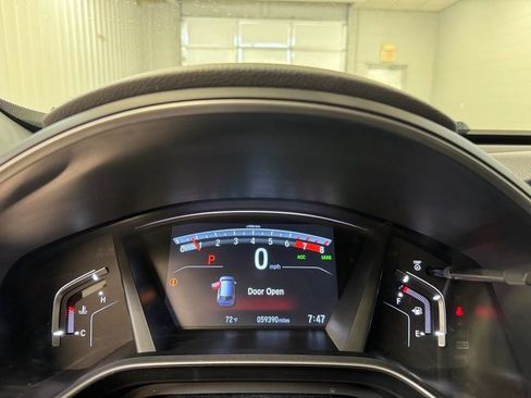 Used 2021 Honda CR-V Touring image 31