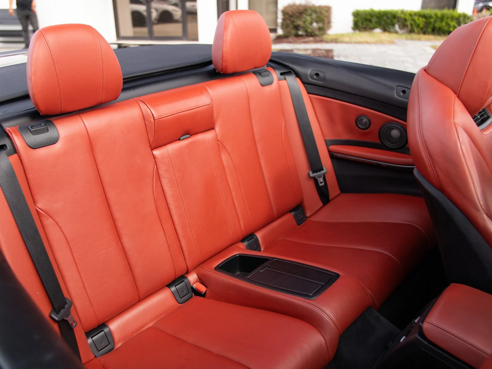 Used 2016 BMW M4 Convertible RWD image 34