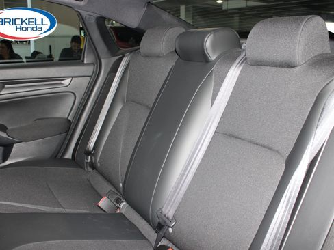 Used 2024 Honda Civic Sport image 19