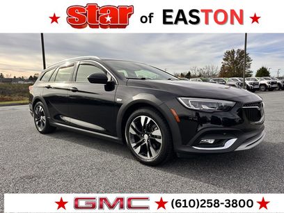 Used 2019 Buick Regal Essence w/ Driver Confidence Package I