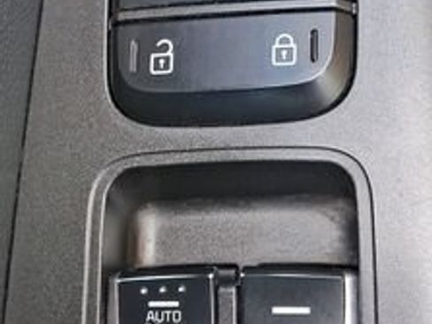 Used 2020 Kia Sportage LX w/ LX Popular Package FWD image 10
