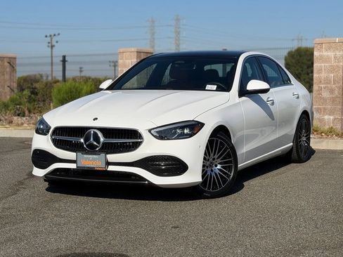 Used 2026 Mercedes-Benz C 300 4MATIC Sedan image 2
