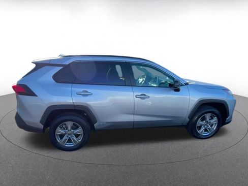 Used 2025 Toyota RAV4 LE image 16