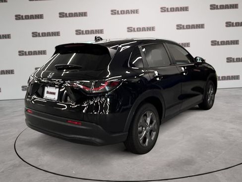 New 2027 Honda HR-V LX image 5