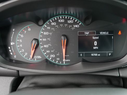 Used 2022 Chevrolet Trax LT w/ Sport Edition image 21