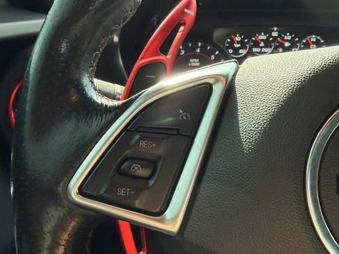 Used 2018 Chevrolet Camaro SS image 19