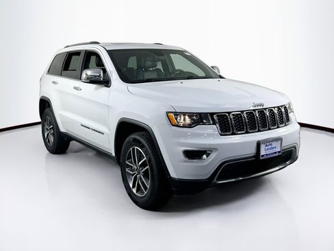 Used 2022 Jeep Grand Cherokee Limited image 3