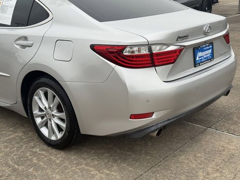 Used 2013 Lexus ES 350 image 15