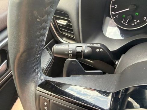 Used 2021 Nissan Rogue SL FWD image 36