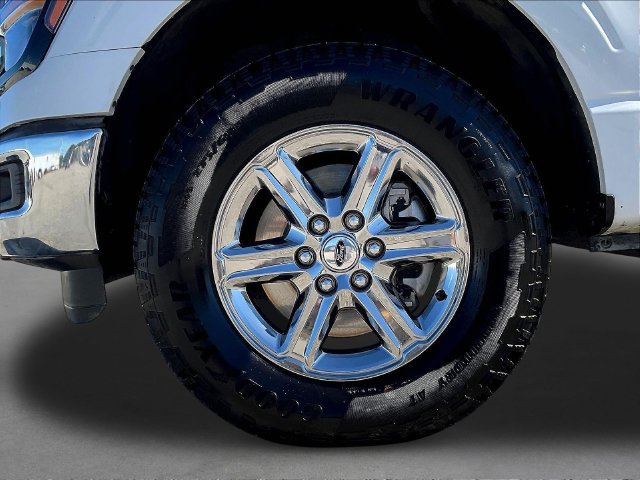 Used 2025 Ford F150 XLT w/ Equipment Group 301A Standard AWD/4WD image 34