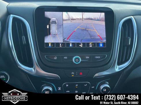 Used 2023 Chevrolet Equinox LT image 30