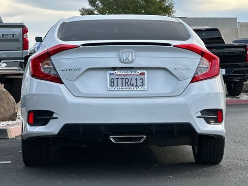 Used 2021 Honda Civic Sport image 6