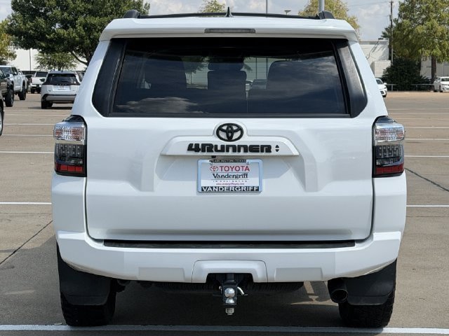 Used 2023 Toyota 4Runner SR5 Premium w/ Moonroof Package RWD image 5