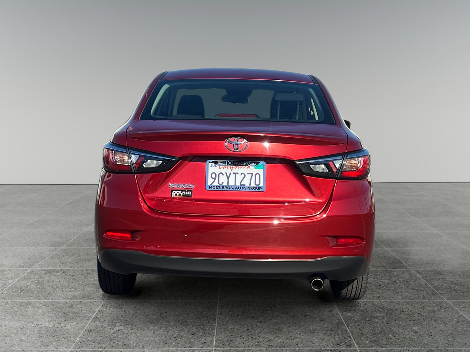 Used 2020 Toyota Yaris L FWD image 4