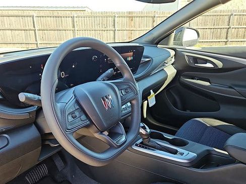 New 2026 Buick Envista Preferred w/ Convenience II Package image 12