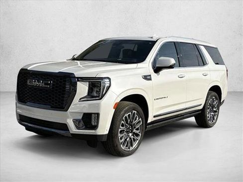 Used 2023 GMC Yukon Denali Ultimate AWD/4WD image 5