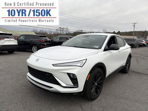 Used 2025 Buick Envista Sport Touring image 1