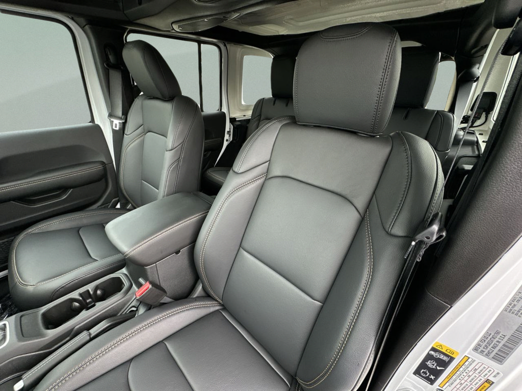New 2026 Jeep Wrangler Unlimited Sahara AWD/4WD image 26
