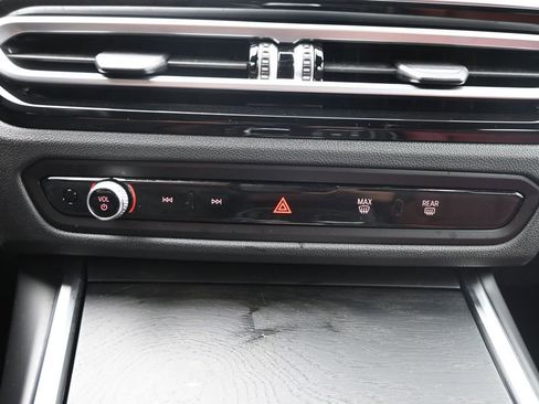 Used 2023 BMW i4 eDrive35 w/ Premium Package RWD image 16