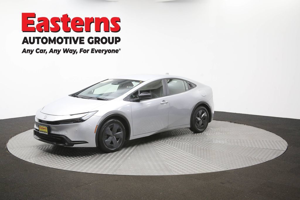 Used 2025 Toyota Prius LE FWD image 56