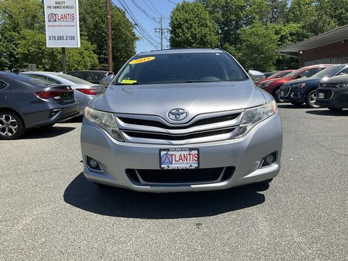 Used 2015 Toyota Venza LE AWD/4WD image 2