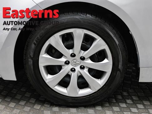 Used 2023 Toyota Corolla LE FWD image 28
