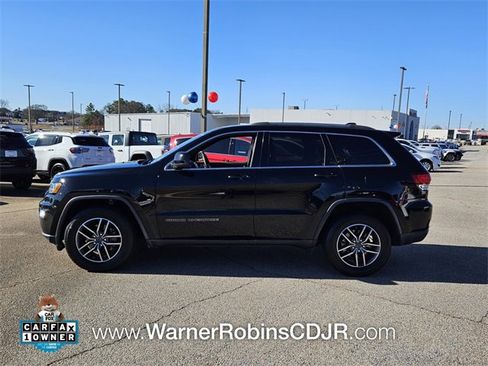 Used 2020 Jeep Grand Cherokee Laredo w/ 18" Wheel & 8.4" Radio Group image 4