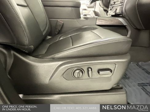 Used 2020 Chevrolet Silverado 1500 LTZ w/ LTZ Texas Edition image 27