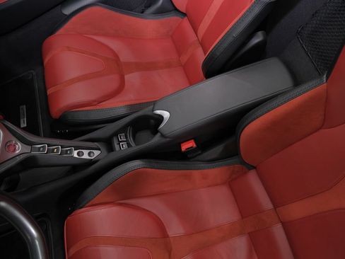 Used 2024 McLaren 750S Spider RWD image 24
