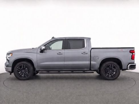 Used 2023 Chevrolet Silverado 1500 LTZ w/ LTZ Premium Package AWD/4WD image 3