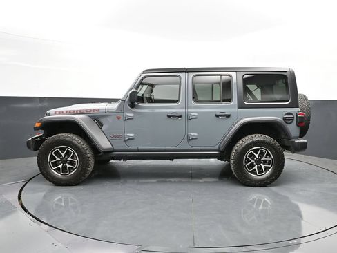 Used 2025 Jeep Wrangler Unlimited Rubicon AWD/4WD image 33