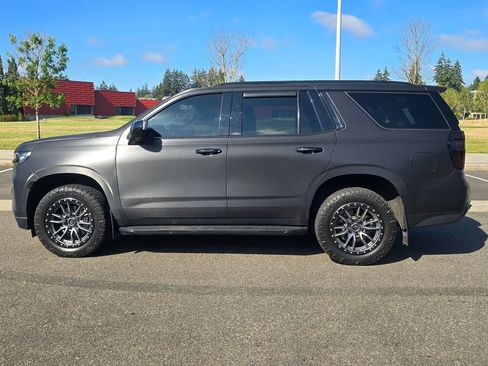 Used 2022 Chevrolet Tahoe LT AWD/4WD image 2
