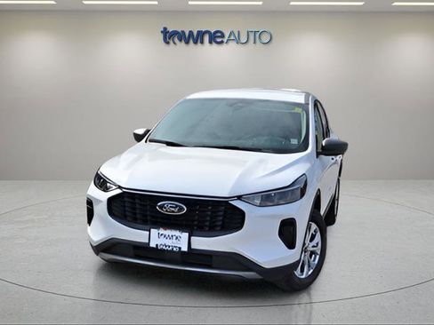 Used 2025 Ford Escape Active w/ Tech Pack #1 AWD/4WD image 9