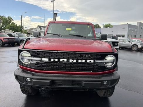 New 2026 Ford Bronco Outer Banks w/ Black Appearance Package AWD/4WD image 11