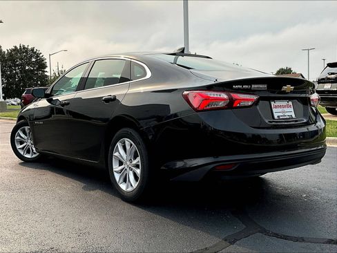 Used 2019 Chevrolet Malibu LT FWD image 3