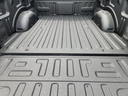 Used 2025 Ford F150 STX w/ Equipment Group 200A RWD image 33